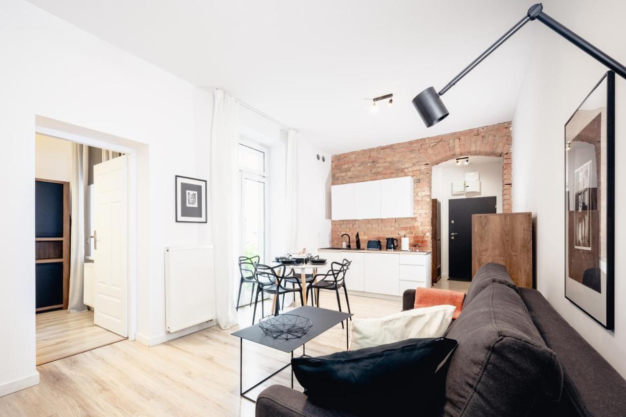 Apartamenty Pamiatkowa 11, 2 Rooms, Self Check In 24H Poznan Bagian luar foto