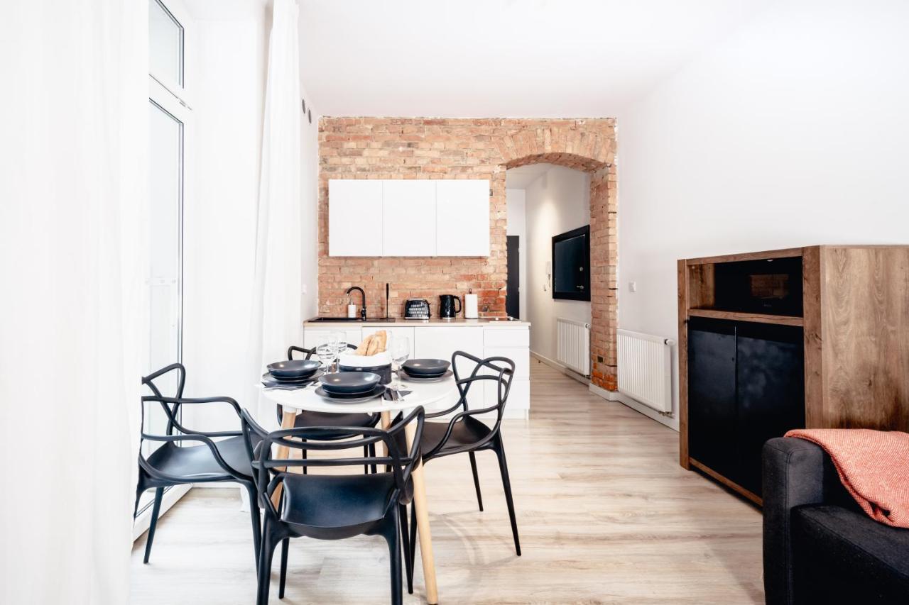 Apartamenty Pamiatkowa 11, 2 Rooms, Self Check In 24H Poznan Bagian luar foto